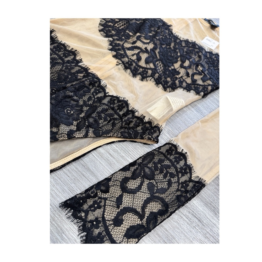 Elegant Black Lace Women Intimate